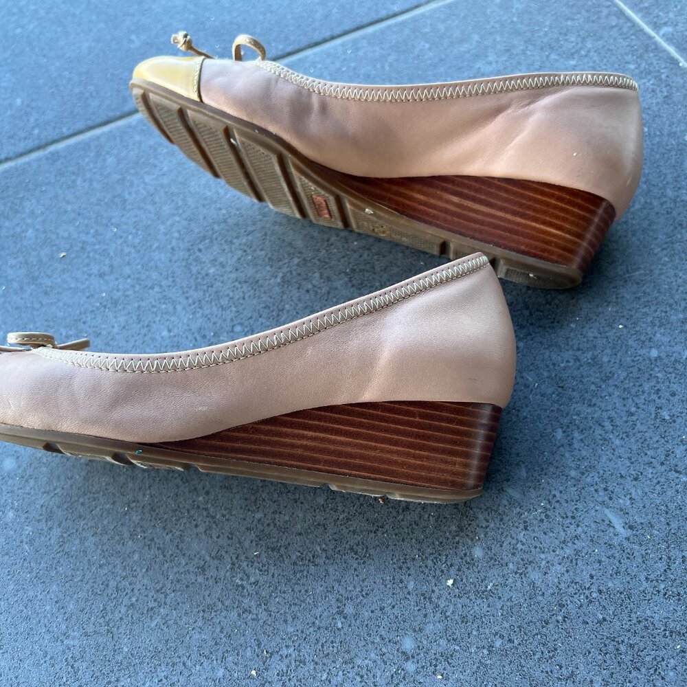 2 Pairs of Cole Haan Nike-Air shoes in size 6 B - Picture 15 of 16